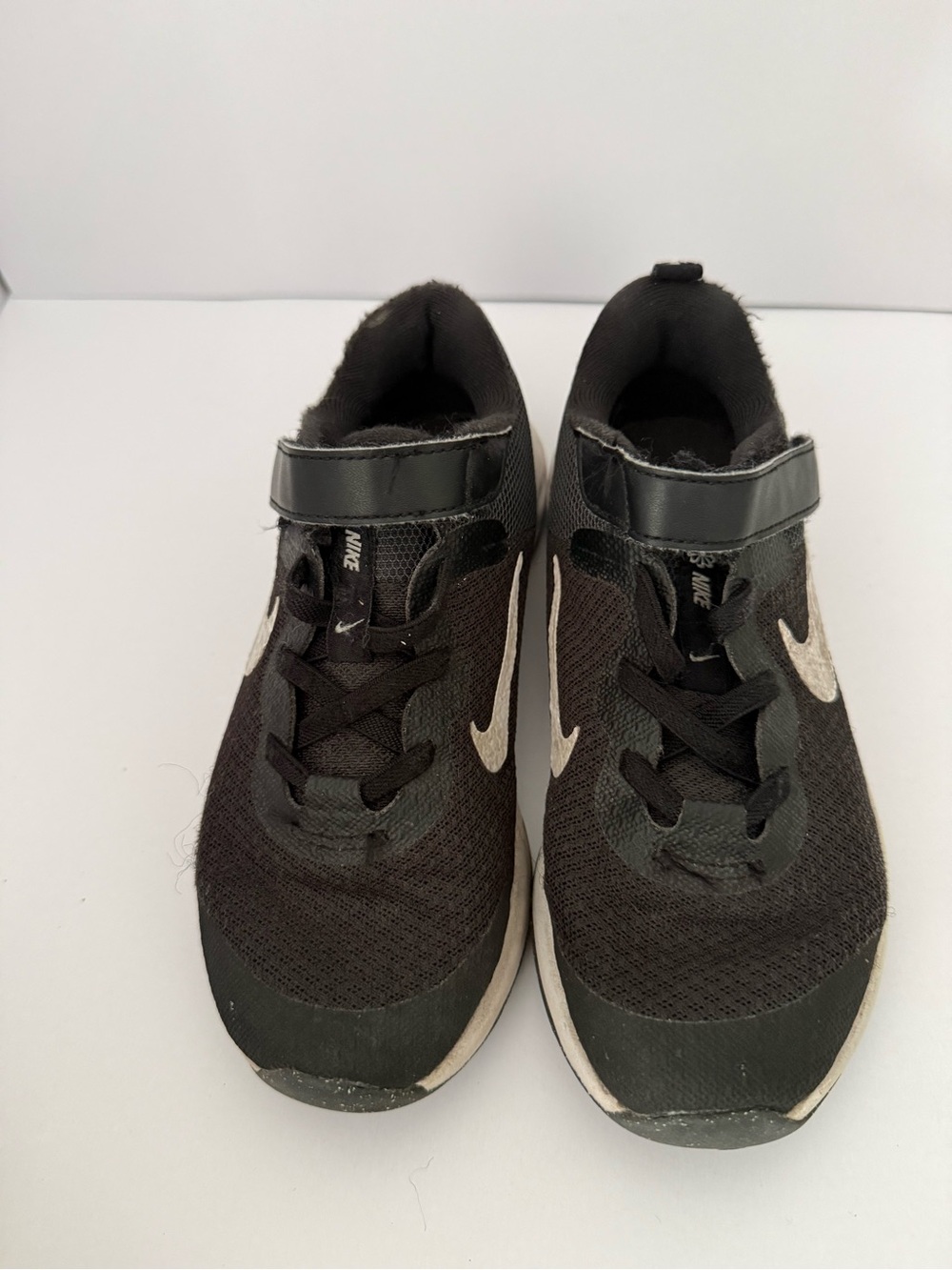 Nike Revolution 6 Next Nature Kids Running Shoes – Black White –